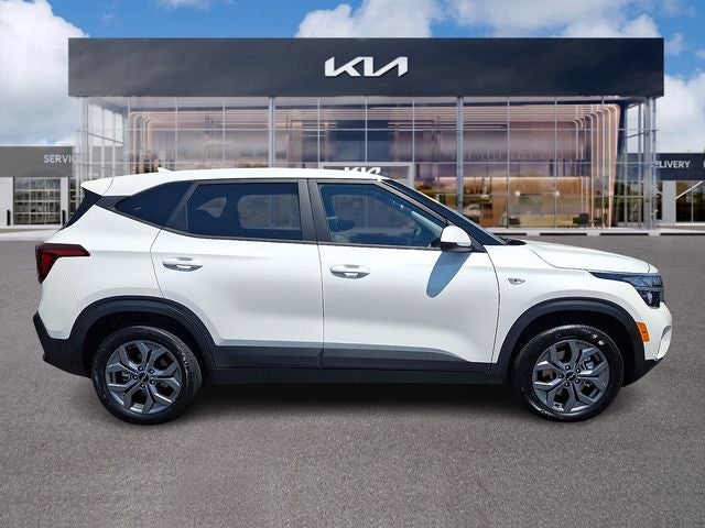 2025 Kia Seltos LX
