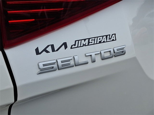 2023 Kia Seltos EX