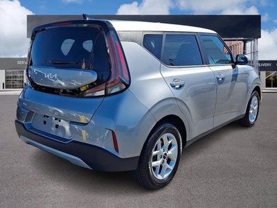 2024 Kia Soul LX