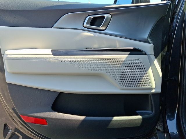 2024 Kia Carnival LX Seat Package