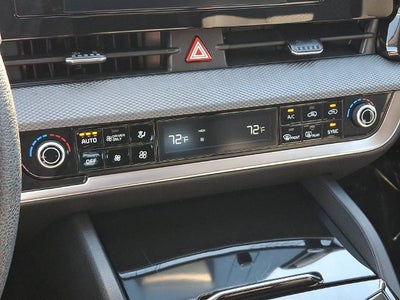 2024 Kia Sportage Hybrid LX