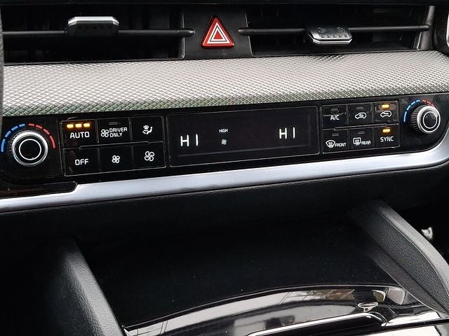 2024 Kia Sportage Hybrid LX