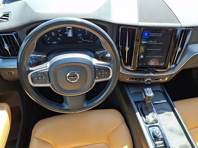 2020 Volvo XC60 T5 Momentum