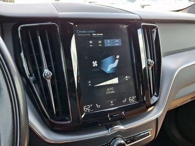 2020 Volvo XC60 T5 Momentum