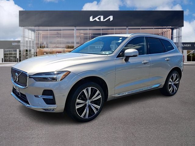 2023 Volvo XC60 B5 Plus Bright Theme