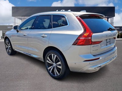 2023 Volvo XC60 B5 Plus Bright Theme